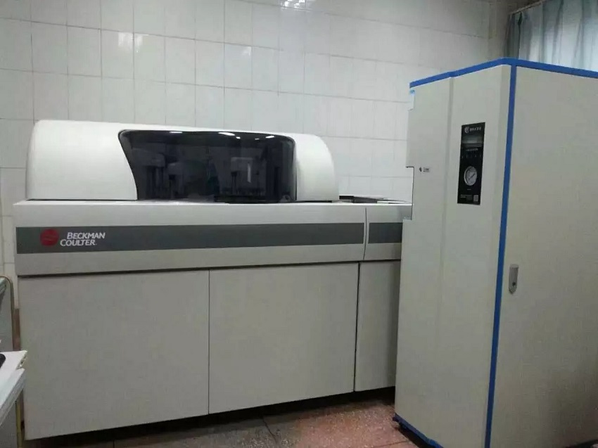 水思源檢驗(yàn)科純水設(shè)備