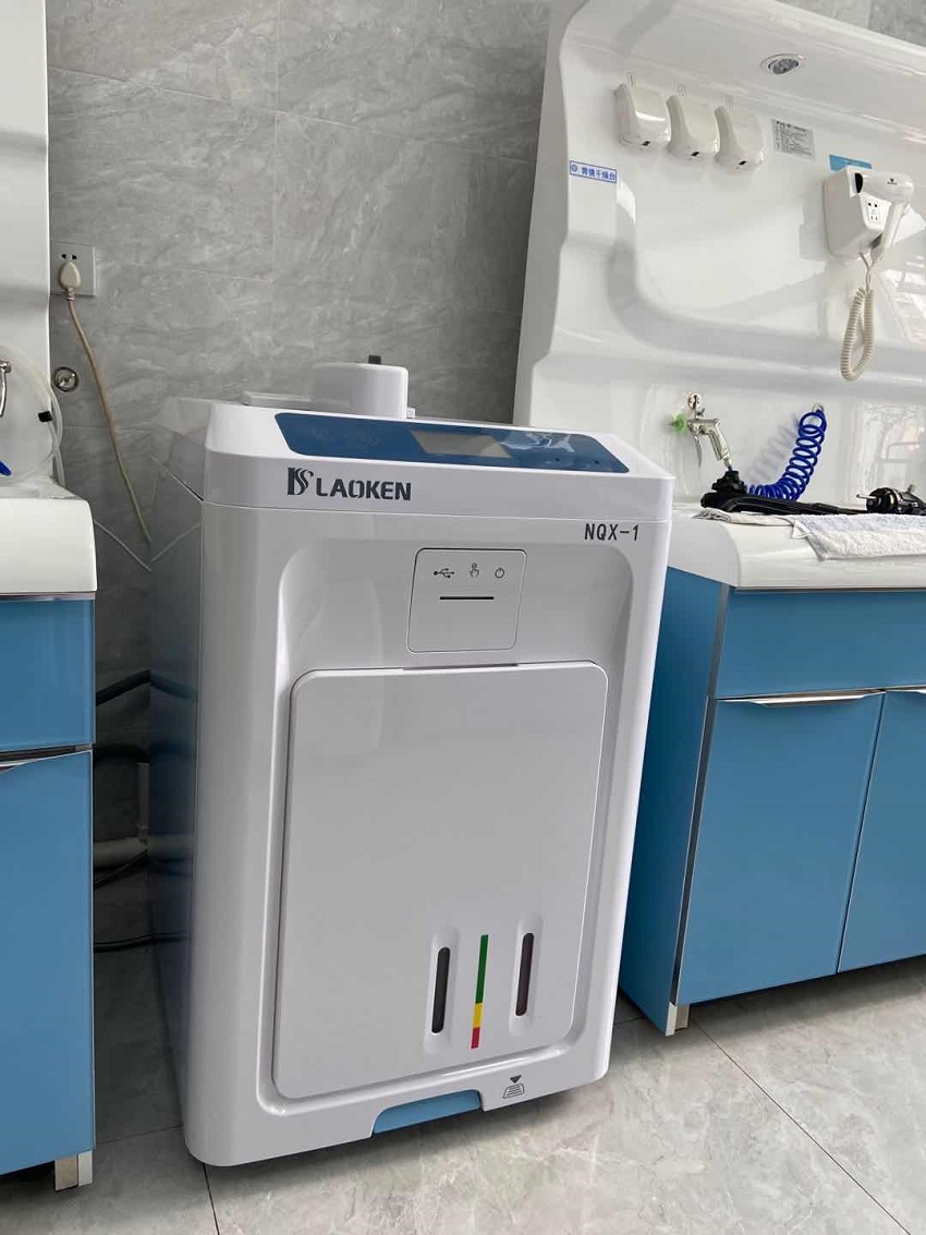 水思源檢驗(yàn)科純水設(shè)備