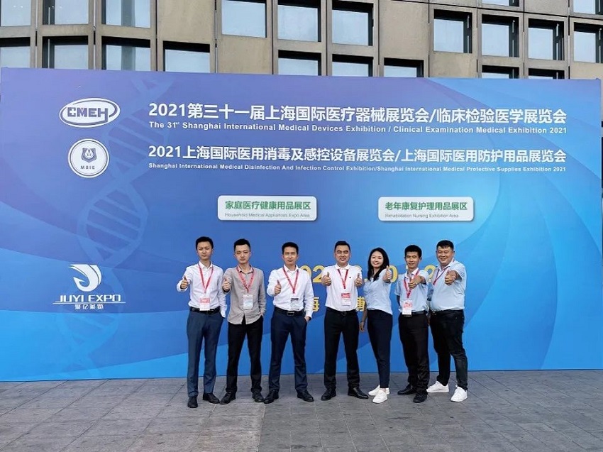 水思源——頂尖工藝吸引國內外目光，高端展品現(xiàn)場成交（CMEH展盛況）