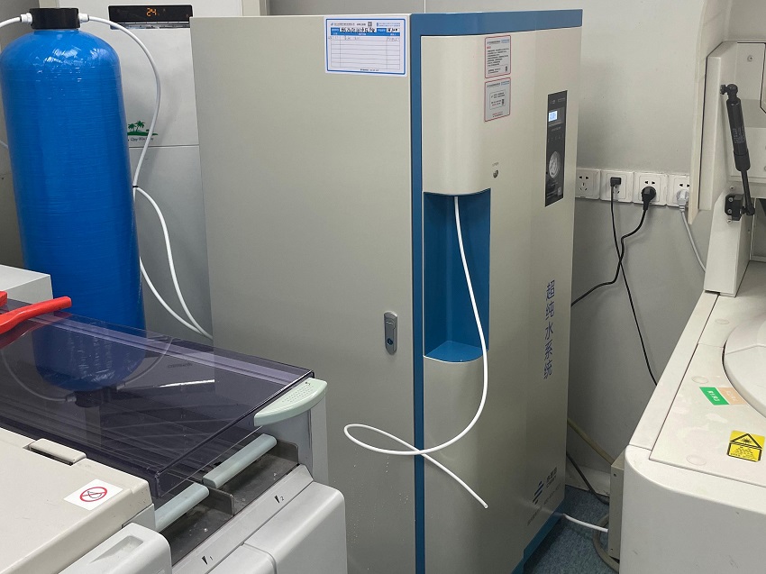 檢驗科純水機(jī) 檢驗科純水機(jī)