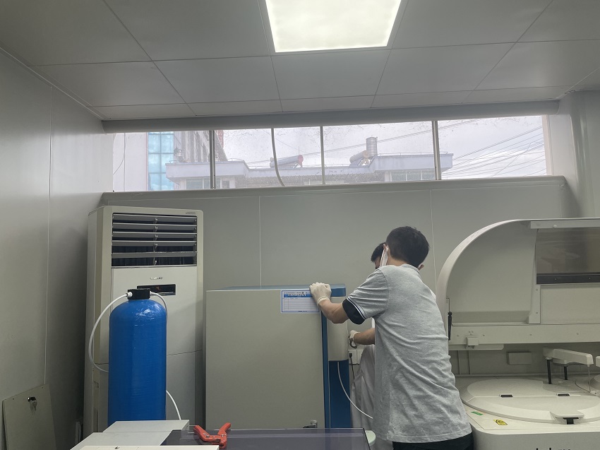 檢驗科純水機(jī) 檢驗科純水機(jī)